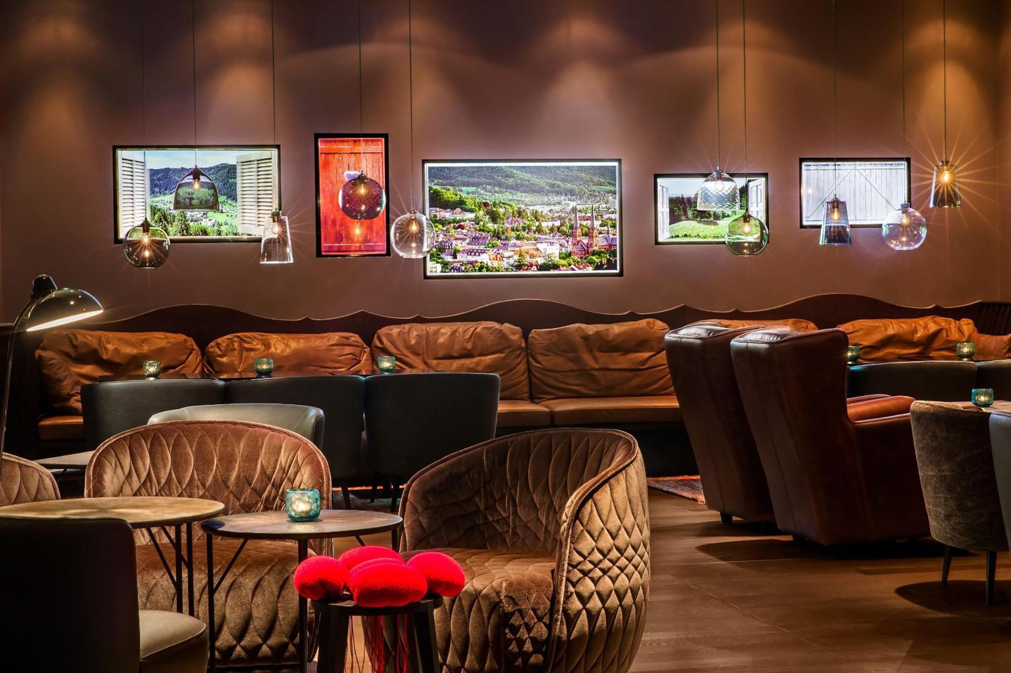 Motel One Freiburg Екстериор снимка