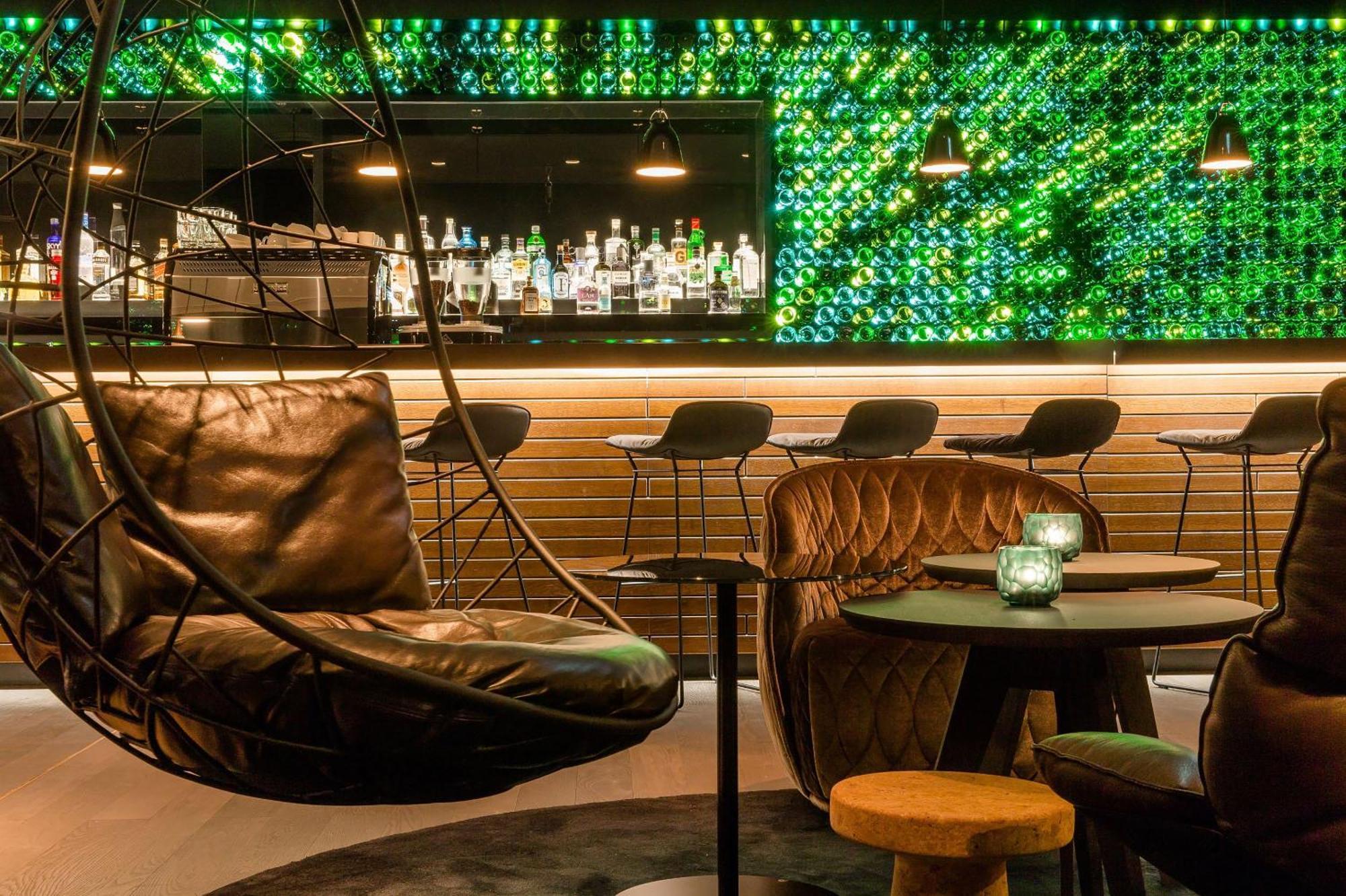 Motel One Freiburg Екстериор снимка