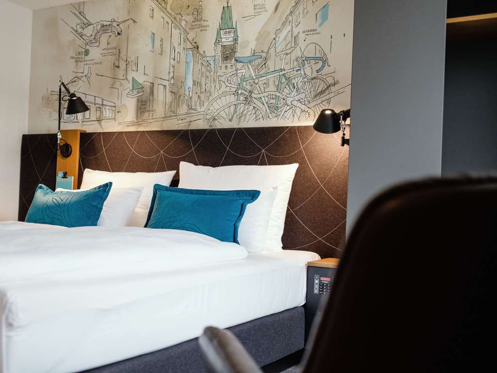 Motel One Freiburg Стая снимка