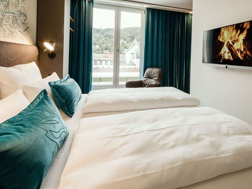 Motel One Freiburg Стая снимка