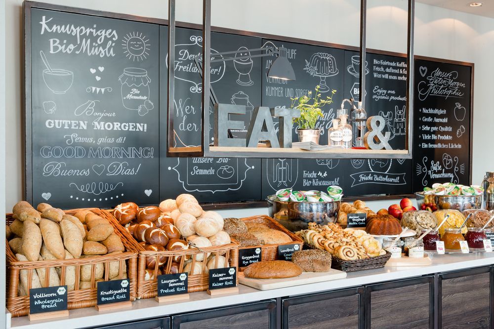 Motel One Freiburg Екстериор снимка